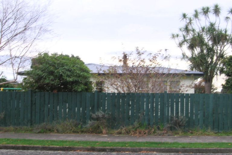 Photo of property in 47 Rimu Street, Waikanae, 5036