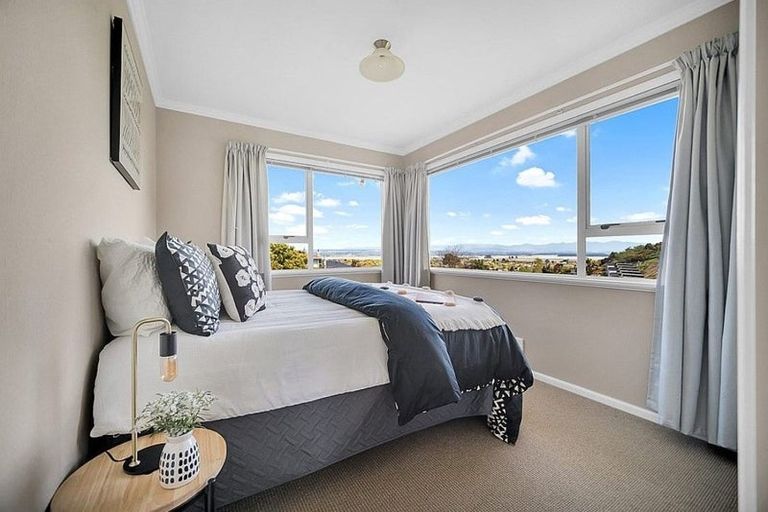 Photo of property in 65 The Ridgeway, Stoke, Nelson, 7011