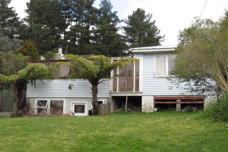 Photo of property in 37 Fraser Street, Wainuiomata, Lower Hutt, 5014
