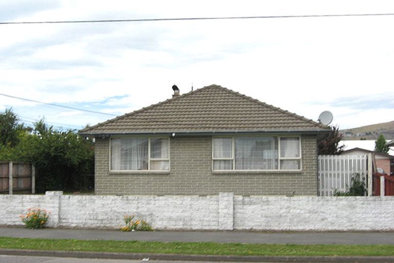 Photo of property in 42 Gould Crescent, Woolston, Christchurch, 8023