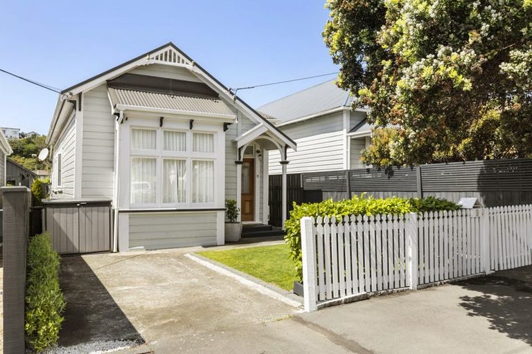 Photo of property in 9 Te Whiti Street, Kilbirnie, Wellington, 6022