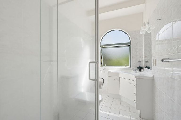 Photo of property in 221 Paku Drive, Tairua, 3508
