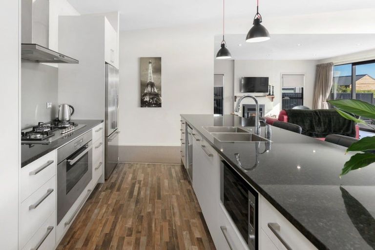 Photo of property in 7 Daniels Terrace, Wanaka, 9305