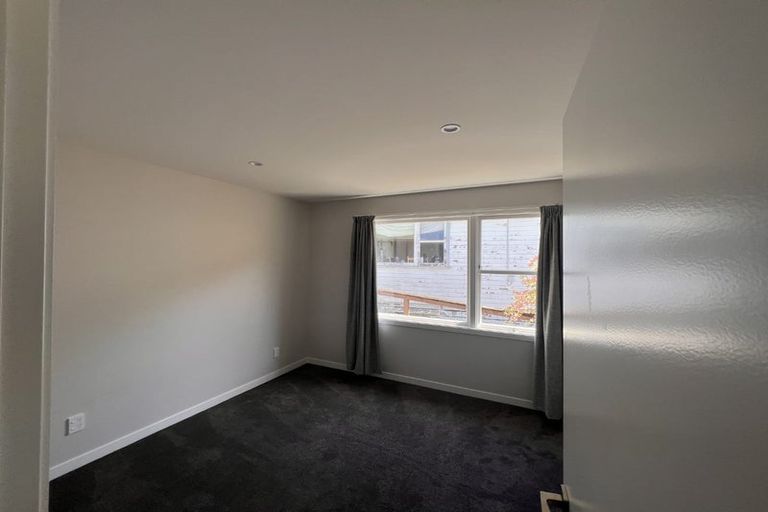 Photo of property in 31 Gardiner Grove, Wainuiomata, Lower Hutt, 5014