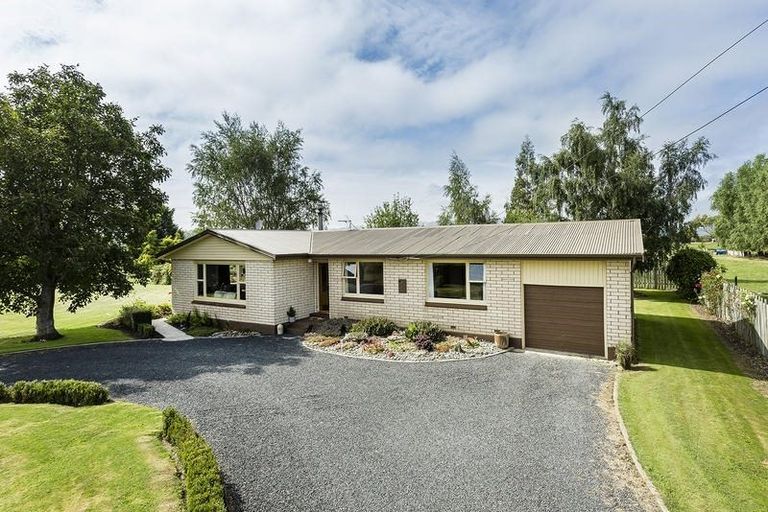 Photo of property in 26 Bremners Road, Momona, Outram, 9073