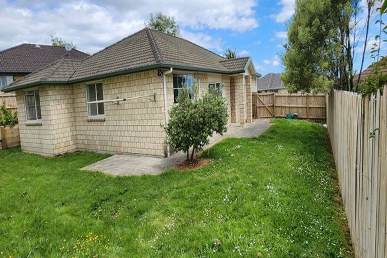 Photo of property in 8 Nykki Place, Papakura, 2110