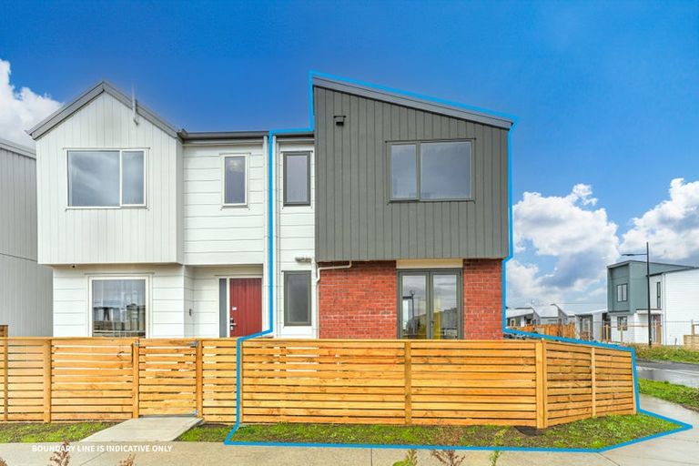 Photo of property in 18 Corporal Street, Papakura, 2110