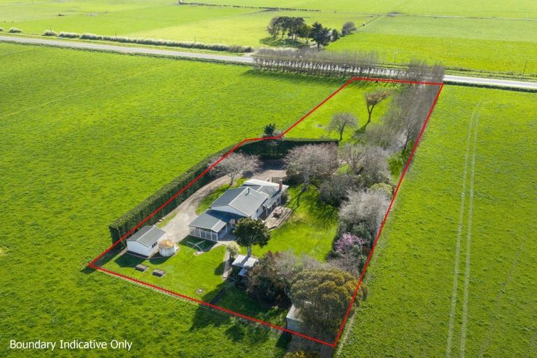 Photo of property in 1696 State Highway 56, Tiakitahuna, Palmerston North, 4477