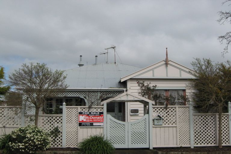 Photo of property in 67 Broadway, Waitara, 4320