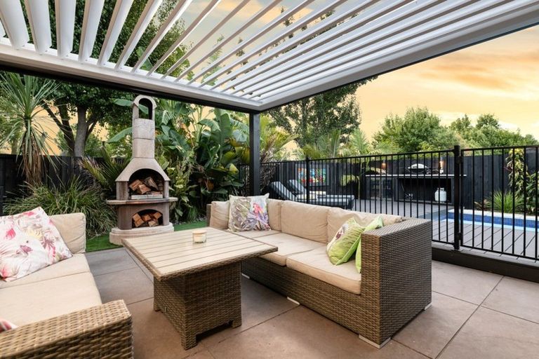 Photo of property in 8 Caldera Close, Pyes Pa, Tauranga, 3112