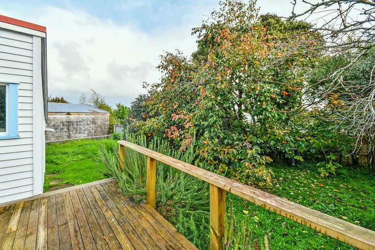 Photo of property in 18 Tui Crescent, Manurewa, Auckland, 2102