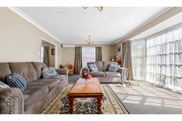 Photo of property in 108d Withells Road, Avonhead, Christchurch, 8042