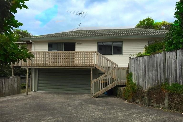 Photo of property in 3/596 Whangaparaoa Road, Stanmore Bay, Whangaparaoa, 0932