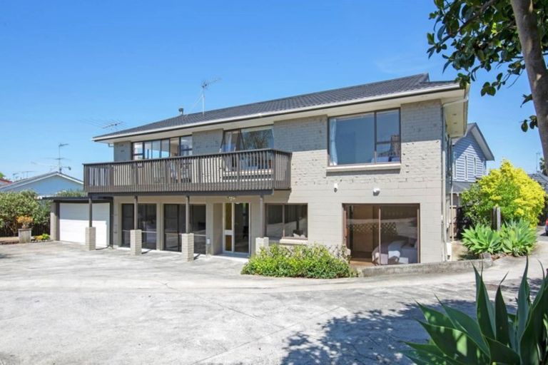 Photo of property in 47 Butley Drive, Farm Cove, Auckland, 2012