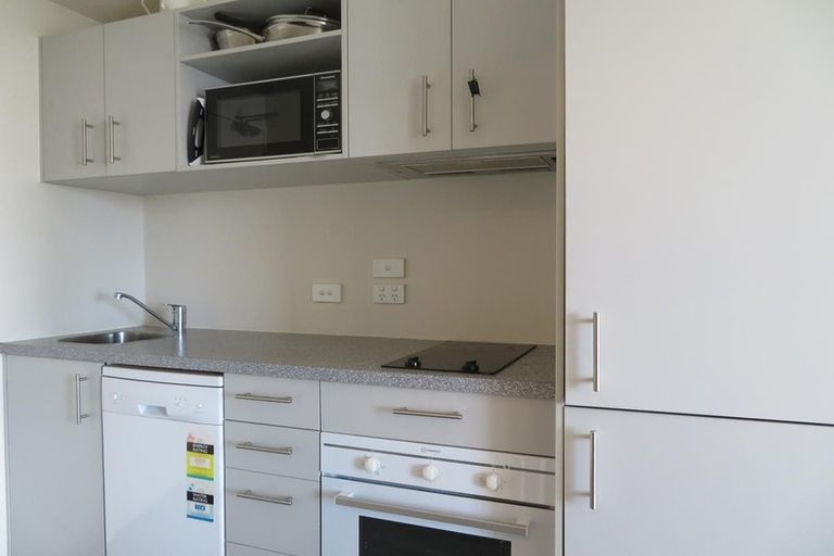 Photo of property in The Peak Apartments, 1001/170 Taranaki Street, Te Aro, Wellington, 6011