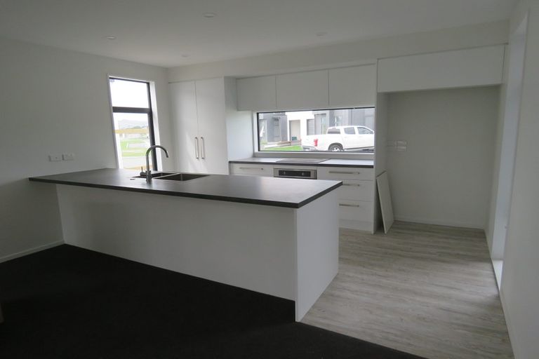 Photo of property in 107 Manakura Street, Russley, Christchurch, 8042