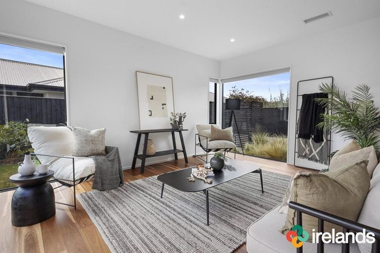 Photo of property in 4 Pegson Lane, Halswell, Christchurch, 8025