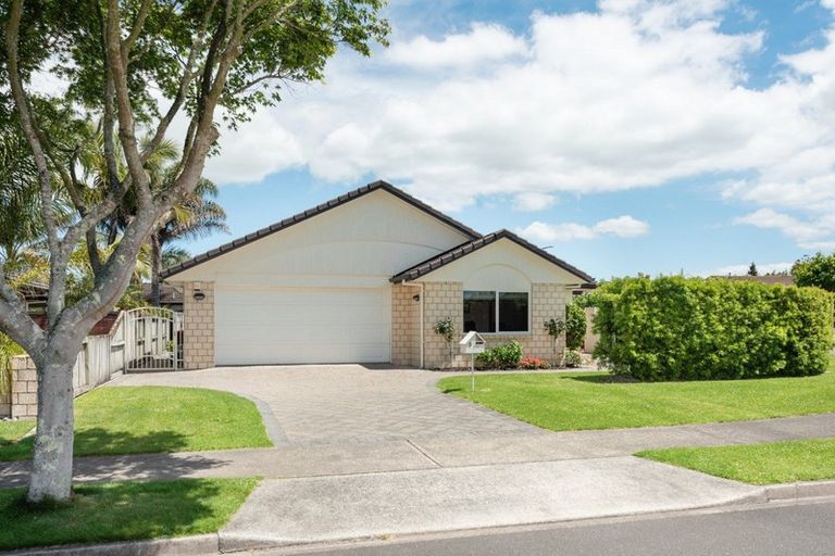 Photo of property in 9 Glenmonarch Place, Pyes Pa, Tauranga, 3112