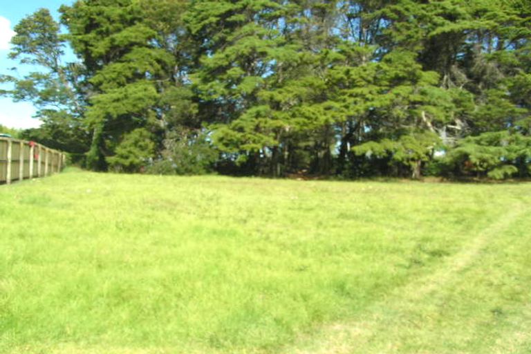 Photo of property in 16 Springfield Street, Forrest Hill, Auckland, 0620