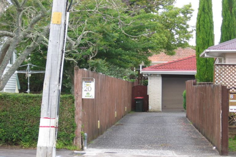 Photo of property in 20 St Michaels Avenue, Point Chevalier, Auckland, 1022