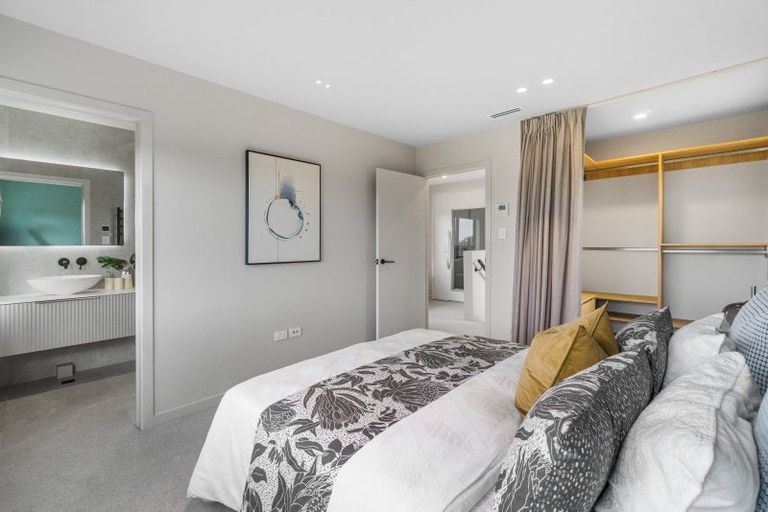 Photo of property in 201c Hurstmere Road, Takapuna, Auckland, 0622