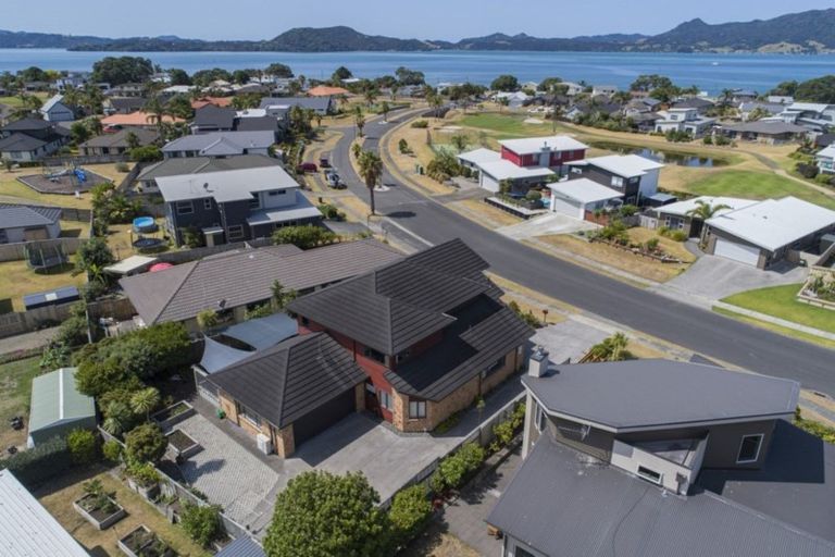 Photo of property in 22 Key West Drive, One Tree Point, 0118