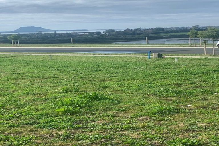 Photo of property in 12 Kahawai Place, Omokoroa, 3114