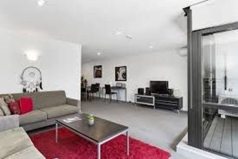 Photo of property in 3-01/424 Maunganui Road, Mount Maunganui, 3116