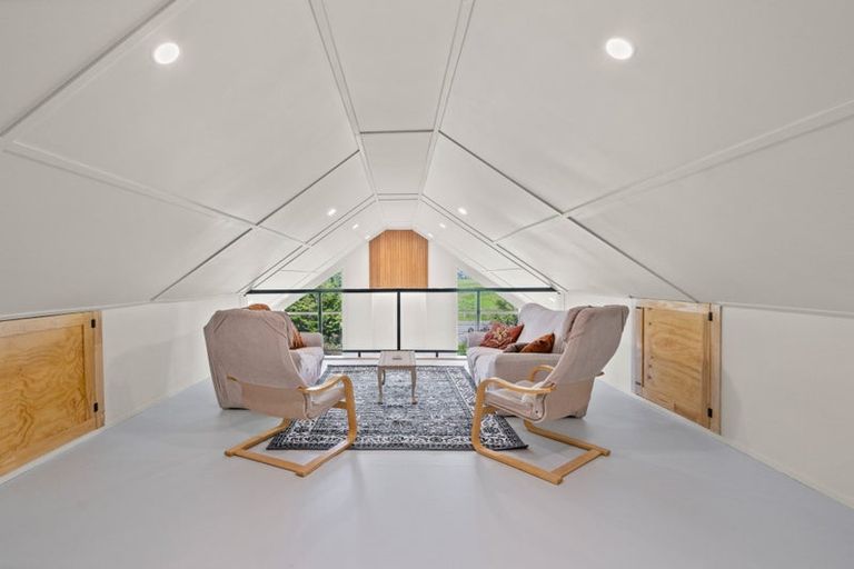 Photo of property in 2268 Ohai Clifden Highway, Orawia, Otautau, 9682