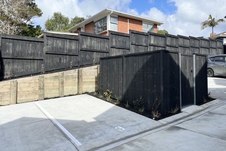 Photo of property in 3/3 Fairdale Place, Birkdale, Auckland, 0626