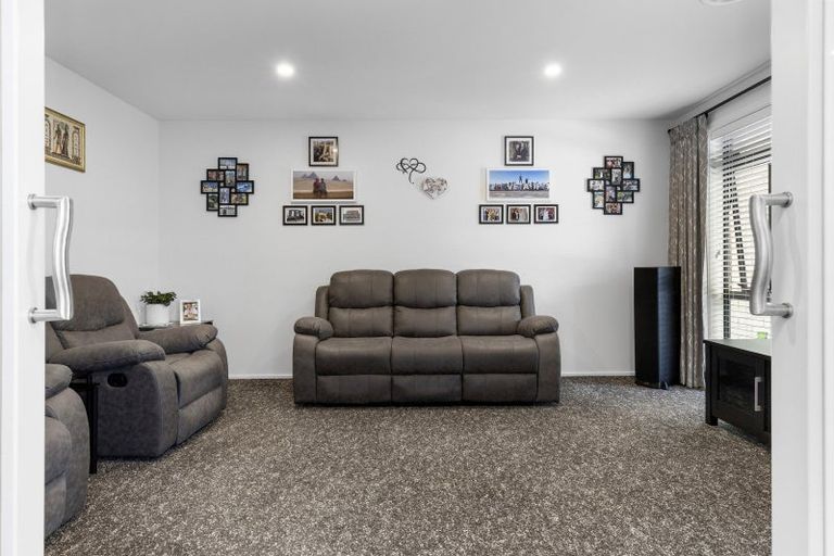 Photo of property in 32 Huka Heights Drive, Rangatira Park, Taupo, 3330