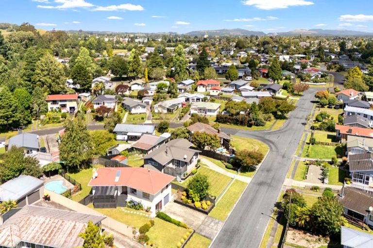 Photo of property in 19 Northfield Place, Tokoroa, 3420