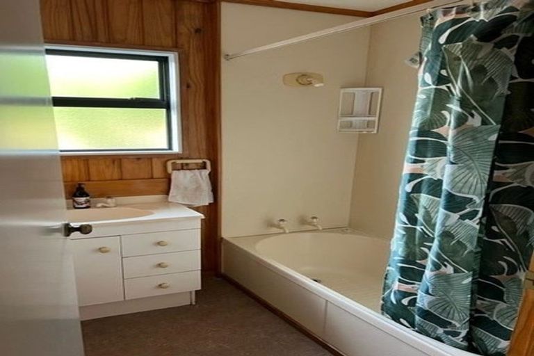 Photo of property in 9 Pilot Lane, Whitby, Porirua, 5024