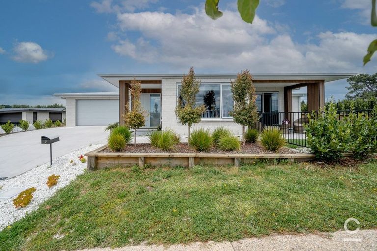 Photo of property in 7 Manotini Way, Pyes Pa, Tauranga, 3112