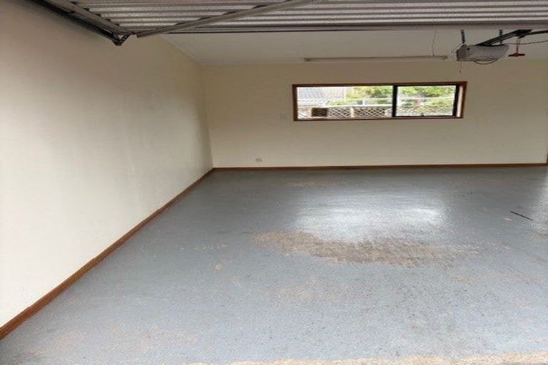 Photo of property in 2/8 Jutland Road, Hauraki, Auckland, 0622