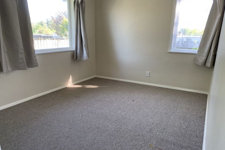 Photo of property in 81 Te Rangitautahanga Road, Turangi, 3334