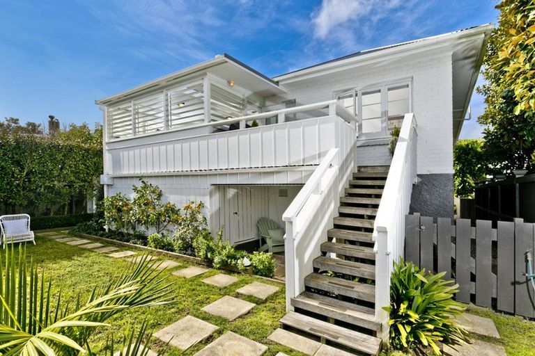 Photo of property in 23 Mays Street, Devonport, Auckland, 0624