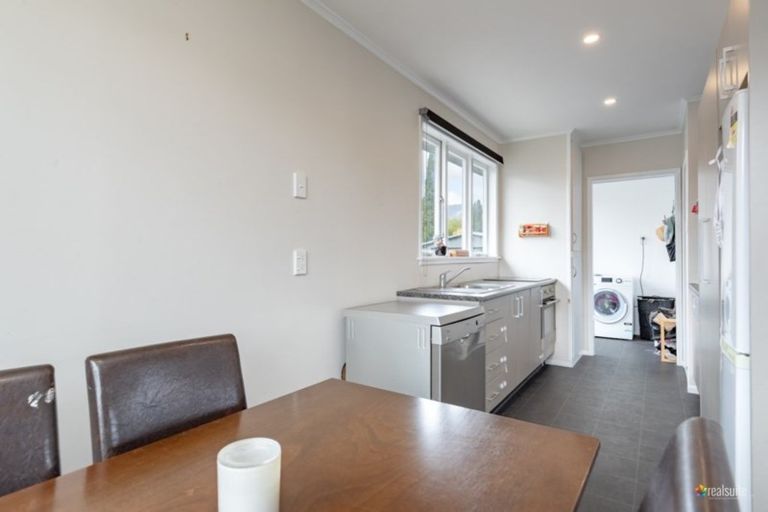 Photo of property in 14 Benge Crescent, Clouston Park, Upper Hutt, 5018