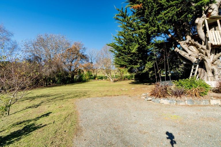 Photo of property in 53 District Road, Green Island, Dunedin, 9018