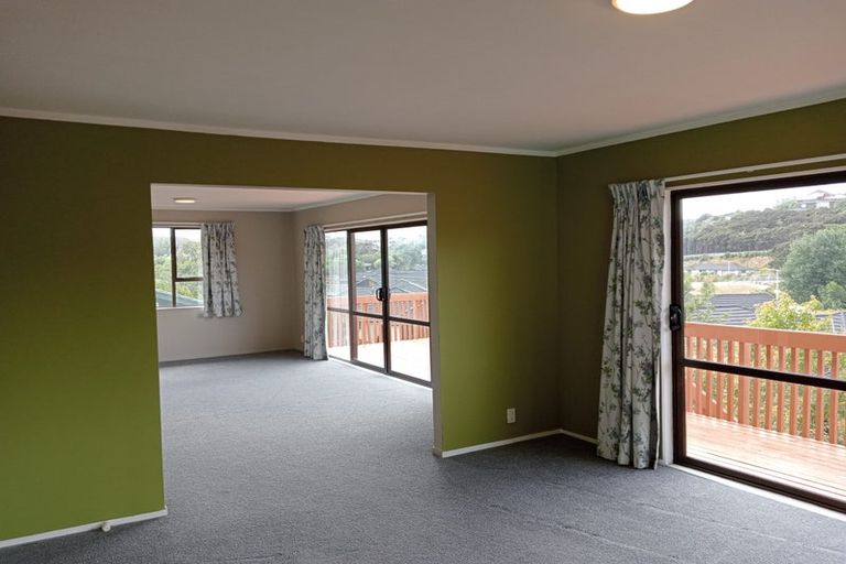 Photo of property in 9 Ration Lane, Whitby, Porirua, 5024