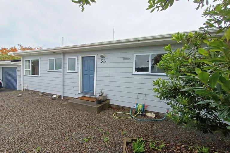 Photo of property in 51a Guadeloupe Crescent, Grenada Village, Wellington, 6037