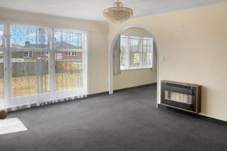 Photo of property in 44 Power Street, Levin, 5510