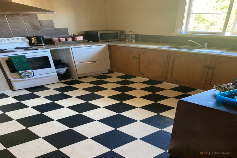 Photo of property in 3 Town Belt, Waimate, 7924