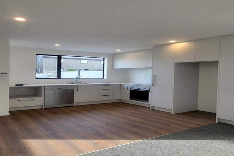 Photo of property in 34 Cessna Crescent, Mangere, Auckland, 2022
