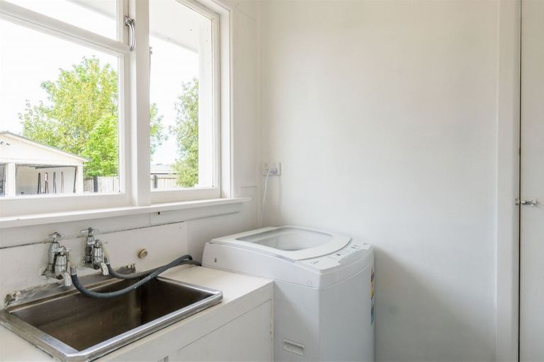 Photo of property in 13 Gladson Avenue, Sockburn, Christchurch, 8042