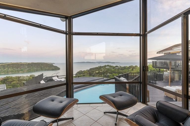 Photo of property in 4 Kotare Place, Sandspit, Warkworth, 0982