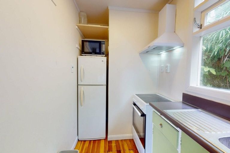 Photo of property in 52b Raroa Road, Kelburn, Wellington, 6012