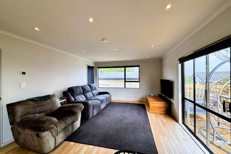 Photo of property in 16 Stemhead Lane, Whitby, Porirua, 5024