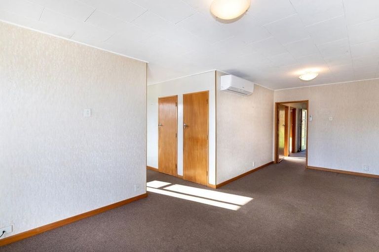 Photo of property in 4 Elwyn Crescent, Green Island, Dunedin, 9018