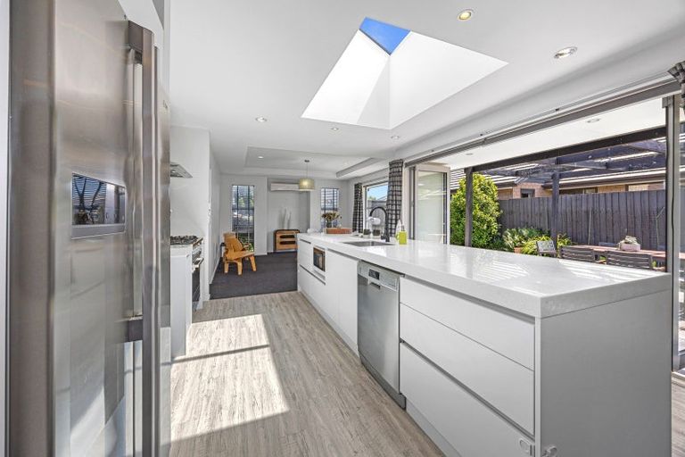 Photo of property in 11 Handley Crescent, Wigram, Christchurch, 8042